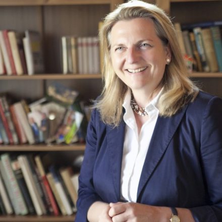 „Lieber durch Wahrheit anstoßen als durch Schmeichelei gefallen“